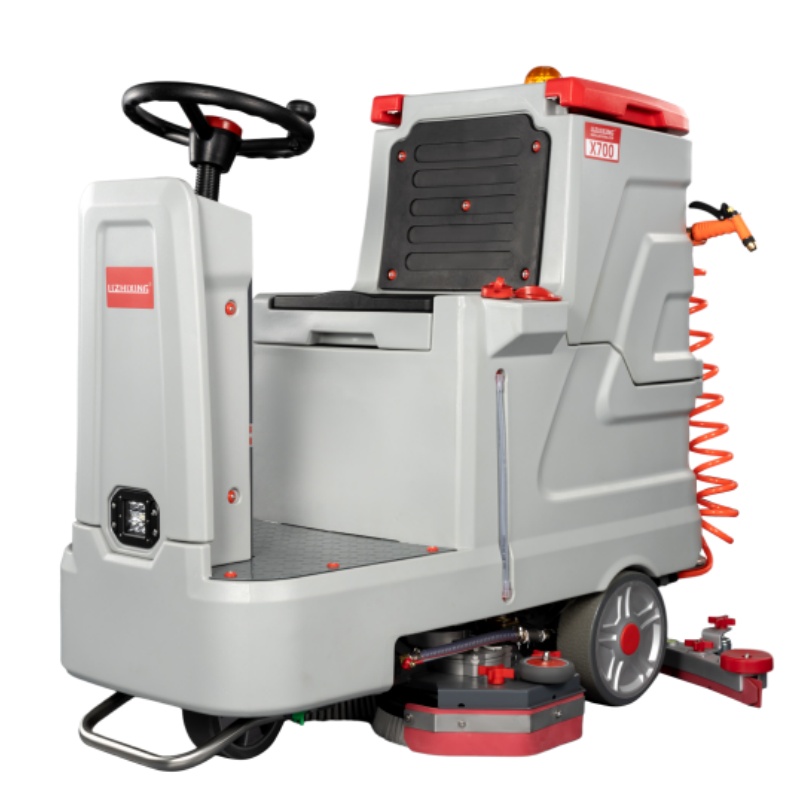 德阳坦洁全自动驾驶式洗地机X700